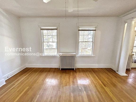 5th image of 3114 Barton Ave #D