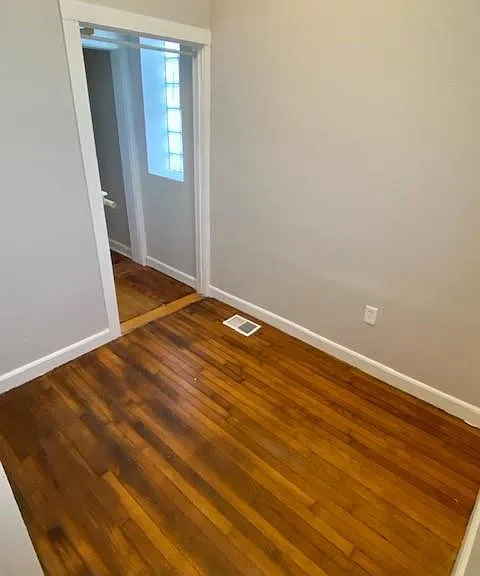 2634 W Thomas St #1R — Photo 5