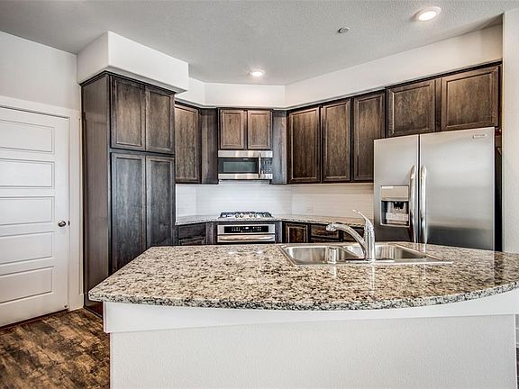 4th image of 2420 Magalia Ln