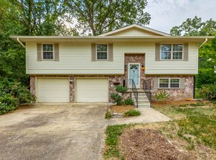 8450 Cross Timbers Cir, Hixson, TN 37343