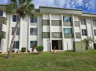 2300 Aaron St APT 315, Port Charlotte, FL 33952