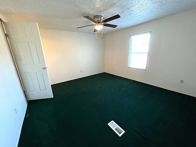 27132 Highway Fifty Eight — Photo 18