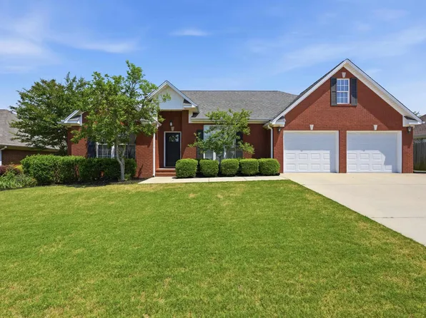 108 Hollywood Ave, Muscle Shoals, AL 35661