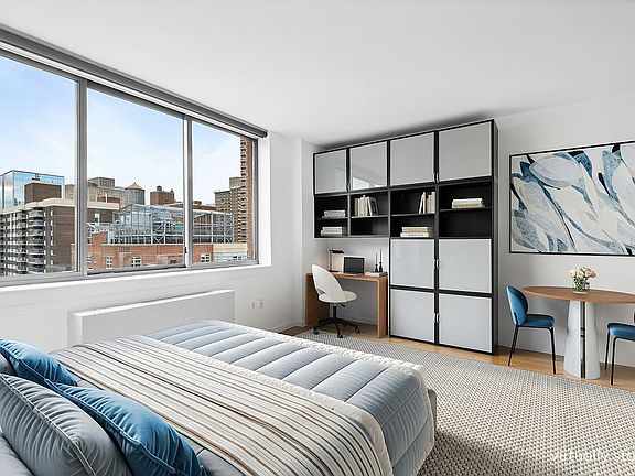 2nd image of 250 E 30th St APT 9C