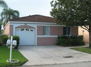 16948 SW 142nd Pl, Miami, FL 33177