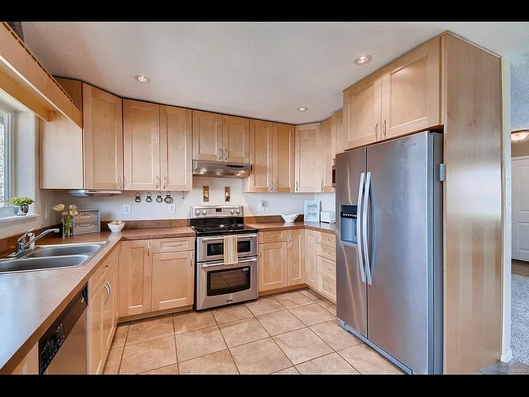 13494 Alcott Way — Photo 6