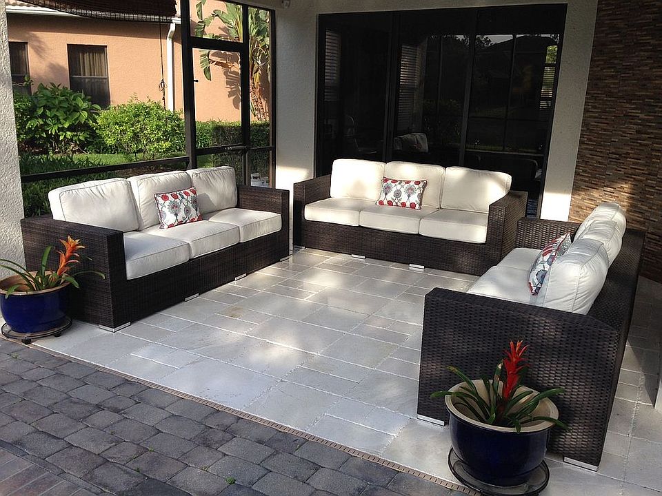 2nd image of 1343 Andalucia Way