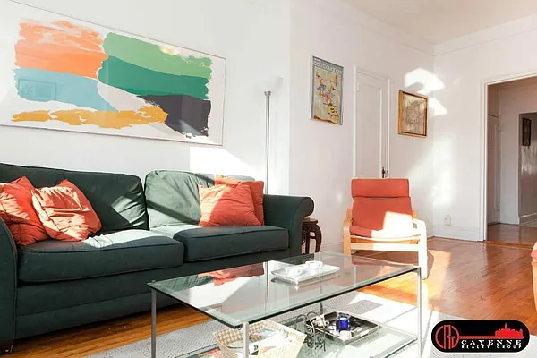 Rented by Cayenne Realty Group | media 7