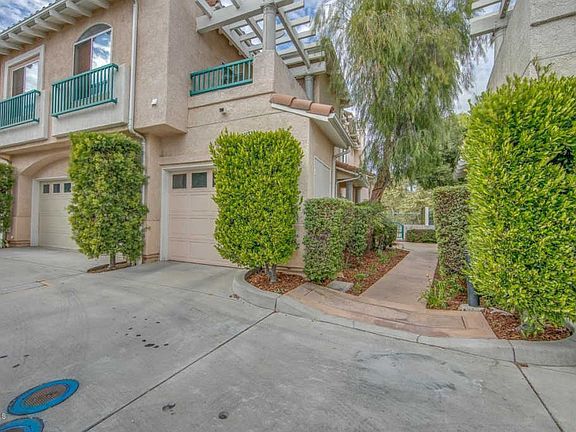 4th image of 11536 Country Creek Ct