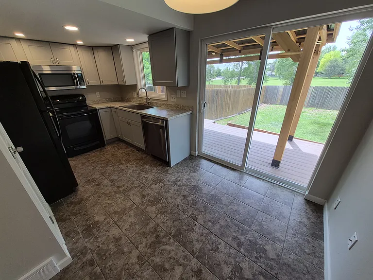 2025 Abilene Ct — Photo 6