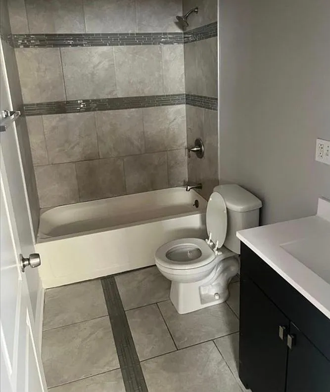3 bed, 1.0 bath, 1275 sqft, $1,800 — Photo 4