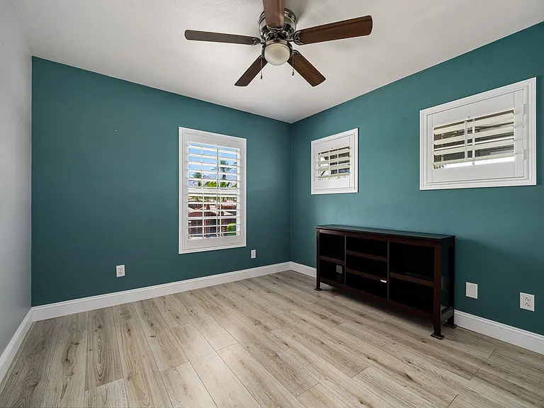 52210 Rosewood Ln — Photo 27