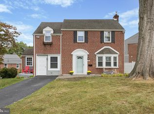 181 Friendship Rd, Drexel Hill, PA 19026