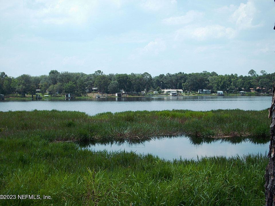 2nd image of 884 LAKESHORE Terrace
