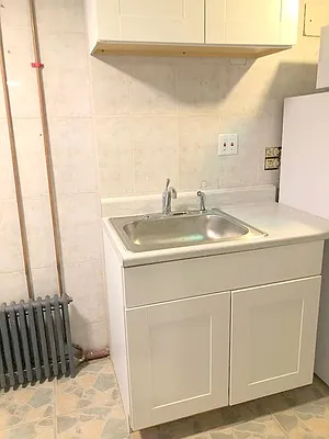 Rented by Richard Macias, LREB | media 11