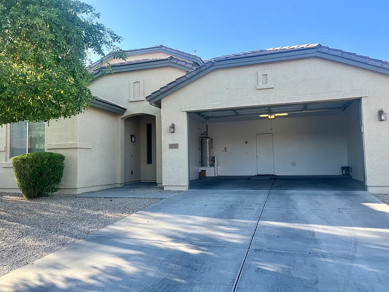 1792 W Homestead Dr — Photo 13