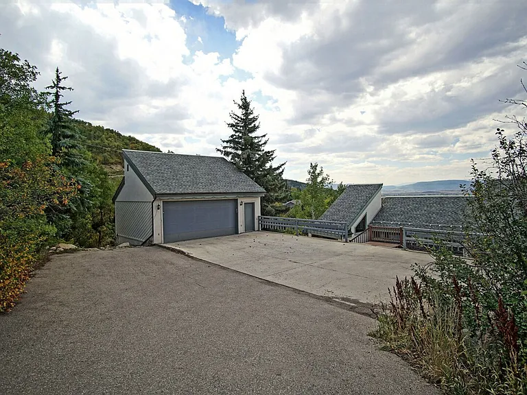 2460 Ski Trail Ln #ID1564281P — Photo 42