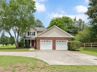 6981 County Place Dr, Hope Mills, NC 28348