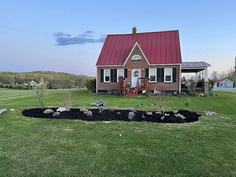 2nd image of 845 Airport Rd