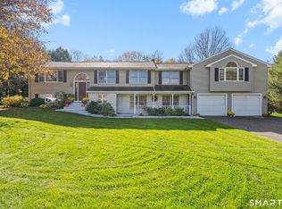4 Strawberry Road, Ellington, CT 06029