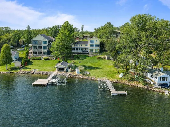 W2115 Beulah Heights ROAD, East Troy, WI 53120
