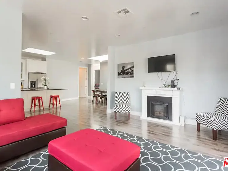 7311 Gaviota St — Photo 6