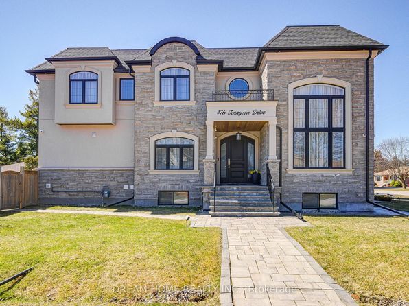 476 Tennyson Dr, Oakville, ON L6L 3Y8