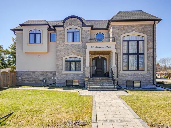 476 Tennyson Dr, Oakville, ON L6L 3Y8