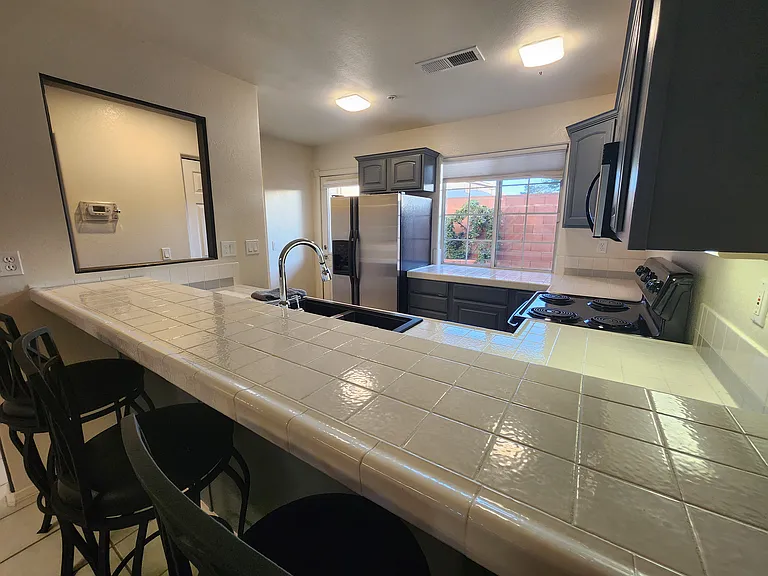 1200 Glen Canyon Dr #32 — Photo 8