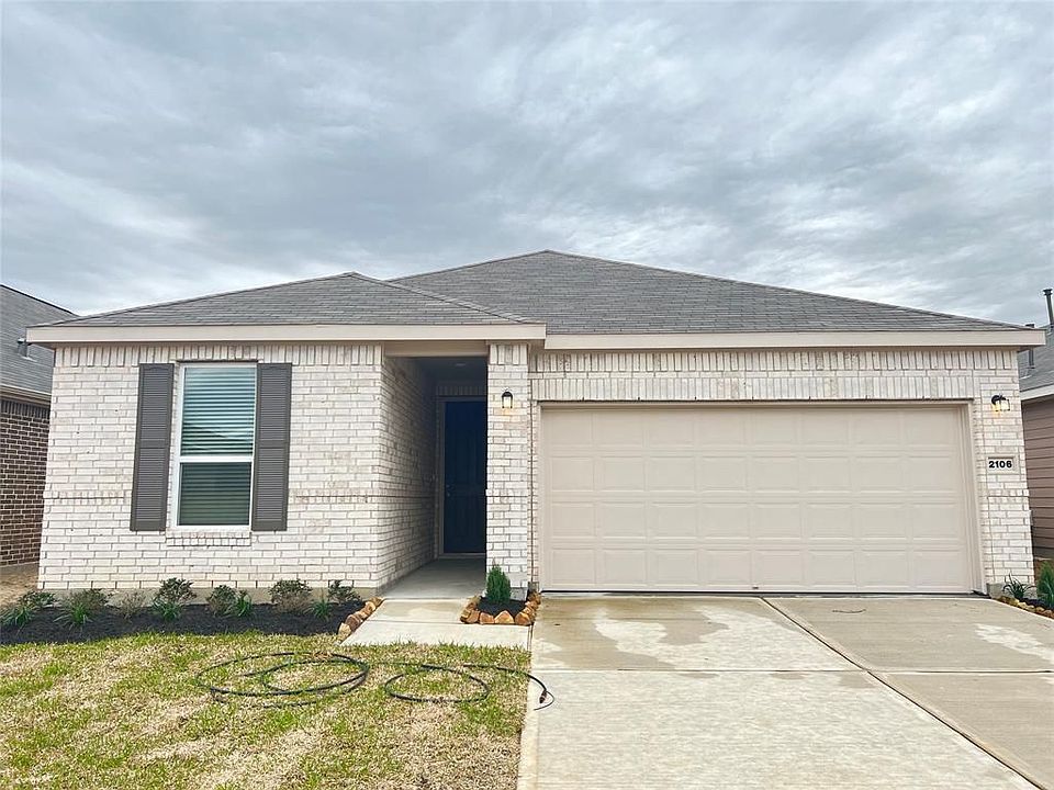 1st image of 2106 Damasi Ln