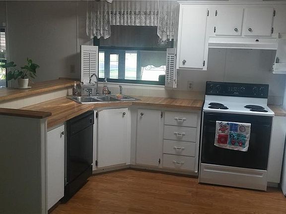 2nd image of 229 Philadelphia Blvd #34