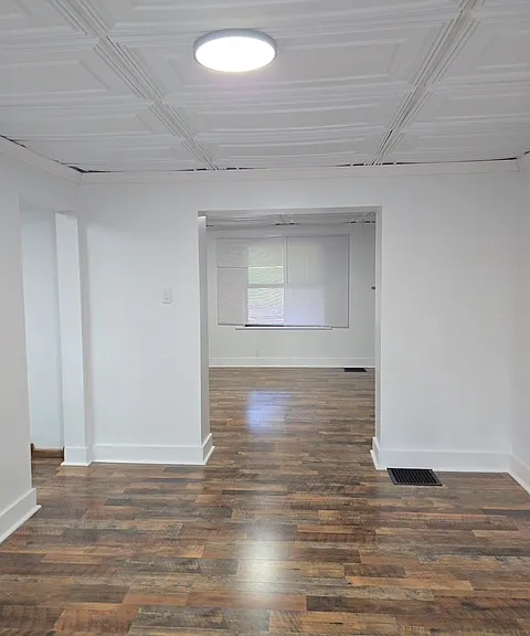 310 Reifert St — Photo 5
