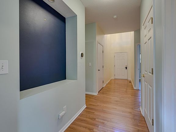 5th image of 6017 Coventry Bend Dr