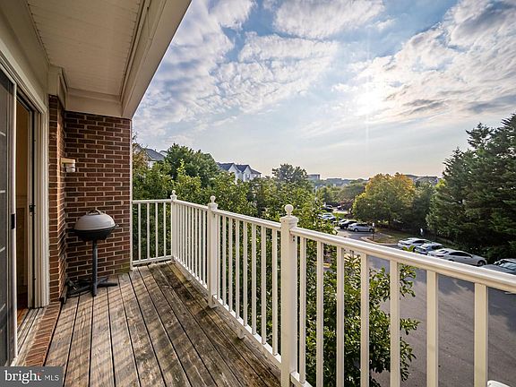 3rd image of 12755 Fair Crest Ct Suite 23-301