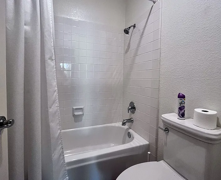 4988 Overlook Dr — Photo 32