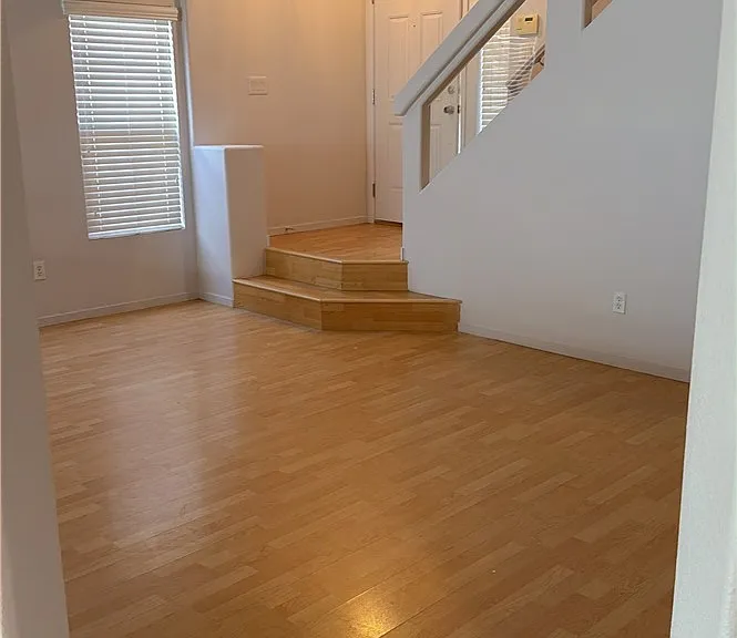 7623 Ribbon Garland Ct — Photo 4