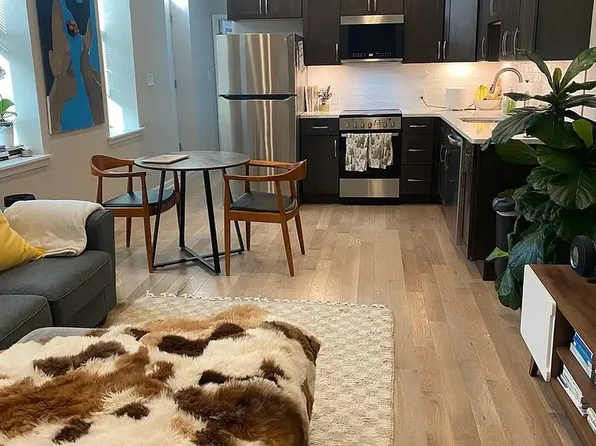 776 S 15th Street, 776 S 15th St #2R, Philadelphia, PA 19146