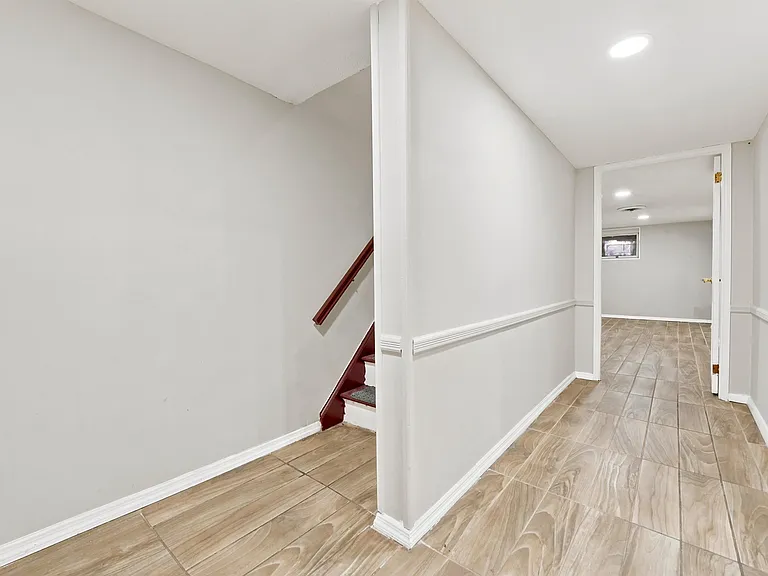 212 Avenue B #1 — Photo 21