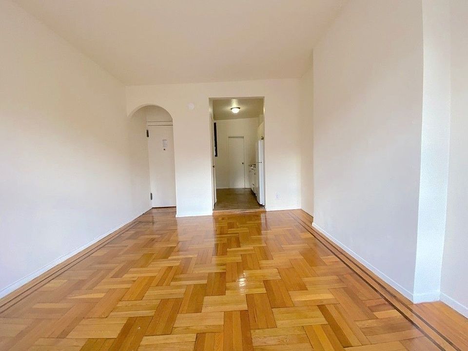 2nd image of 1585 1st Ave APT 3A