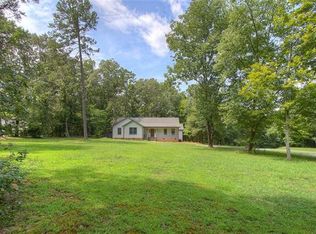 1402 Antioch Church Rd, Matthews, NC 28104