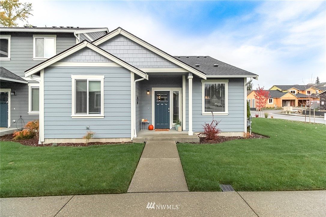 8328 174th StCt E, Puyallup, WA 98375 | Zillow