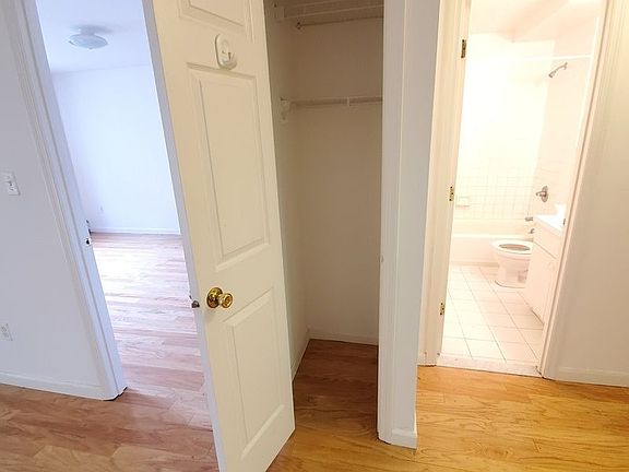5th image of 27-31 Crescent St #2R