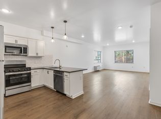 5312 Ridge Ave #403, Philadelphia, PA 19128