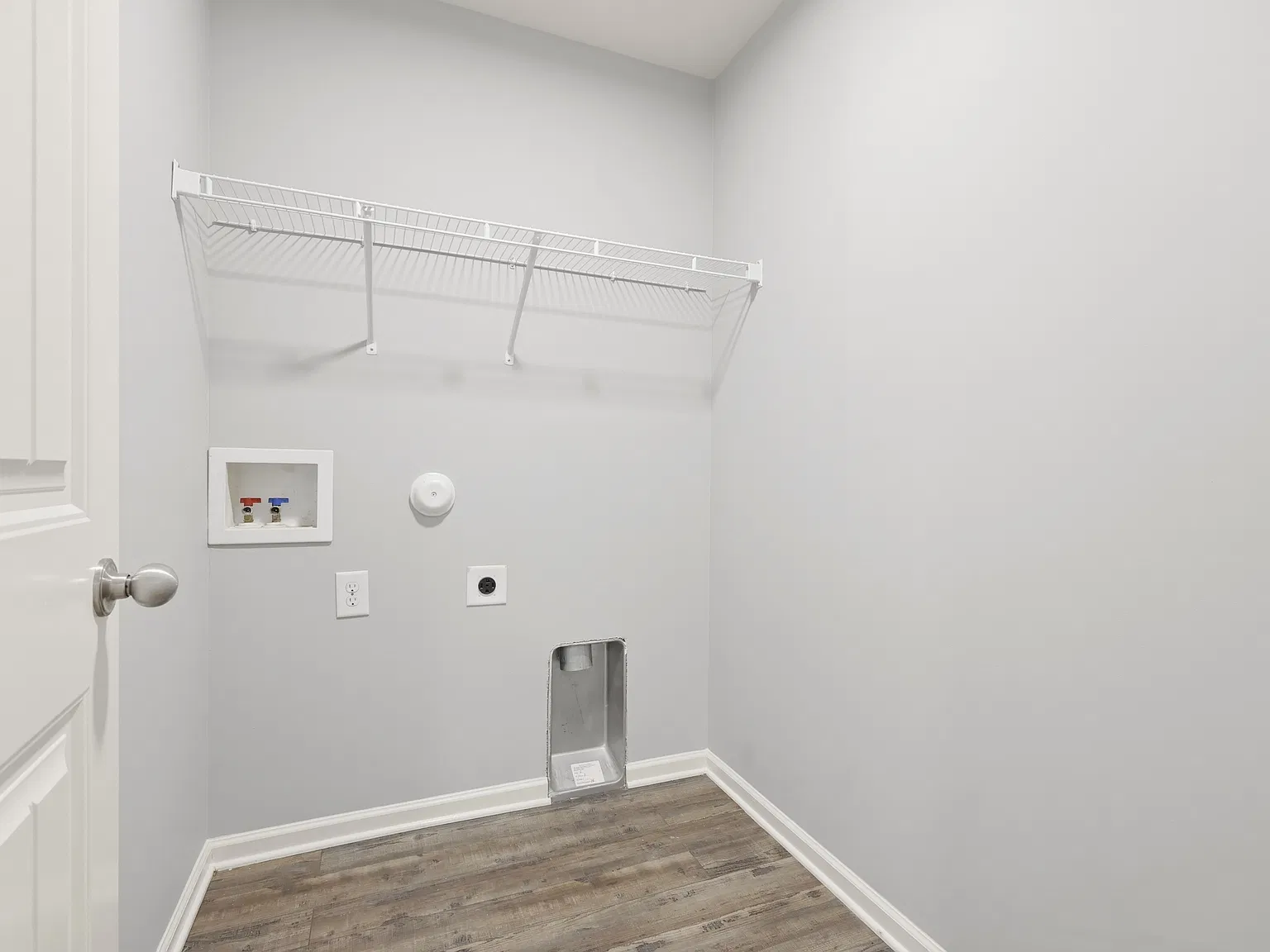339 Regimental Dr — Photo 1