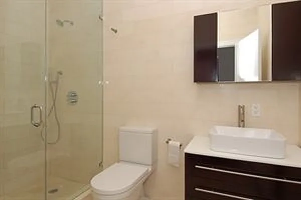 Rented by Douglas Elliman | media 16