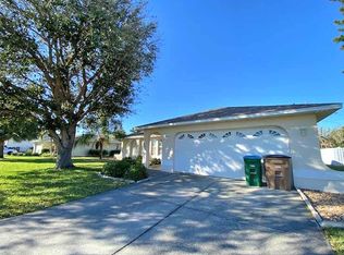405 SW 39th St, Cape Coral, FL 33914