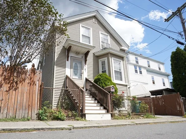 5 Whittier St, Lynn, MA 01902