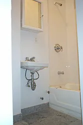 Rented by Tower Brokerage