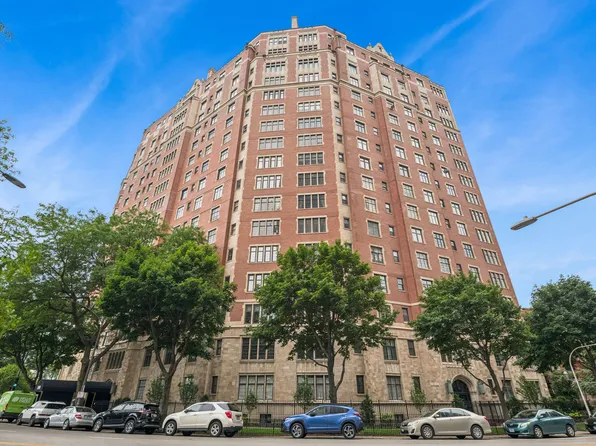 3800 N Lake Shore Dr #3D, Chicago, IL 60613