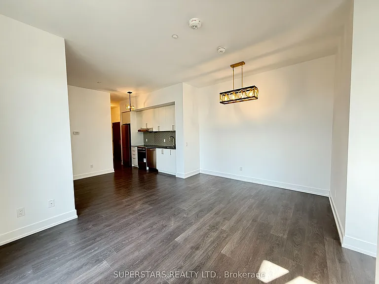 268 Buchanan Dr #906W — Photo 6